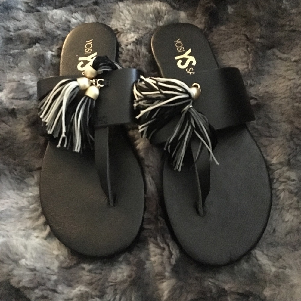 Women’s shoes